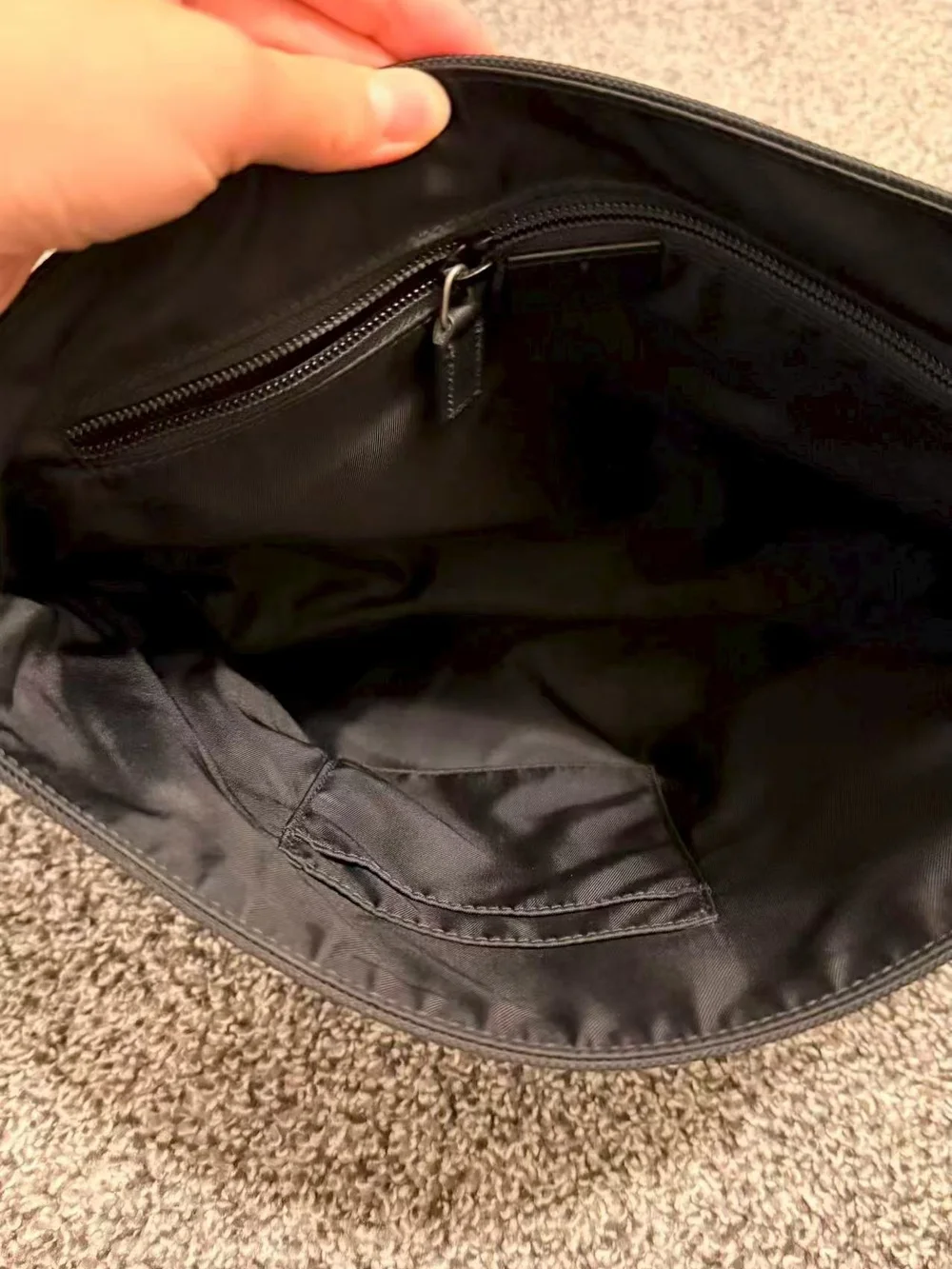 Gucci Messenger Bag